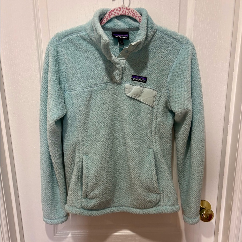 Patagonia Women’s Light Aqua Snap-Button Fleece Pullover